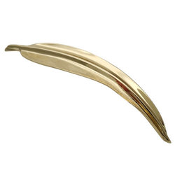 Christian Dior brooch gold leaf