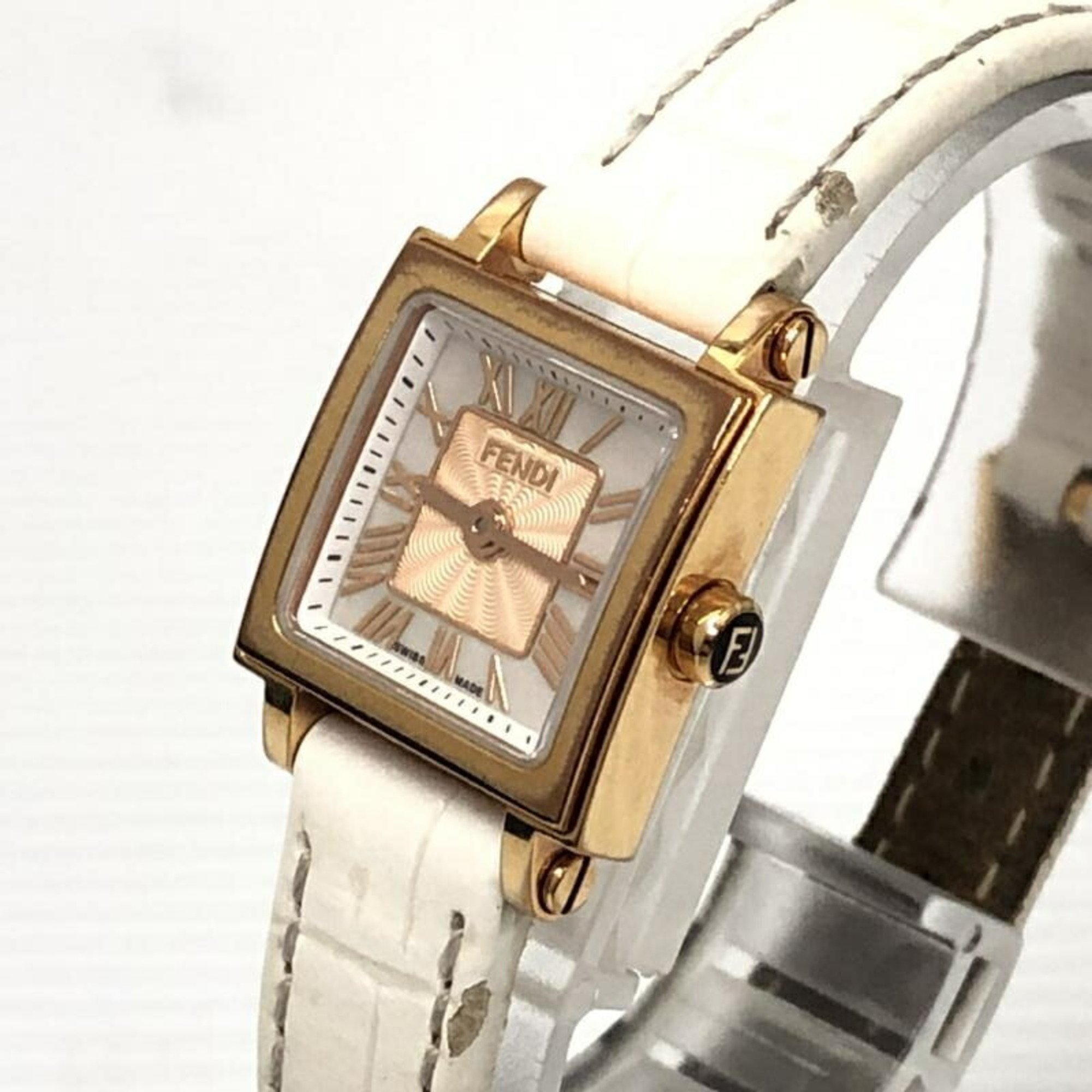 FENDI Quadromini 60500L quartz Fendi leather belt watch