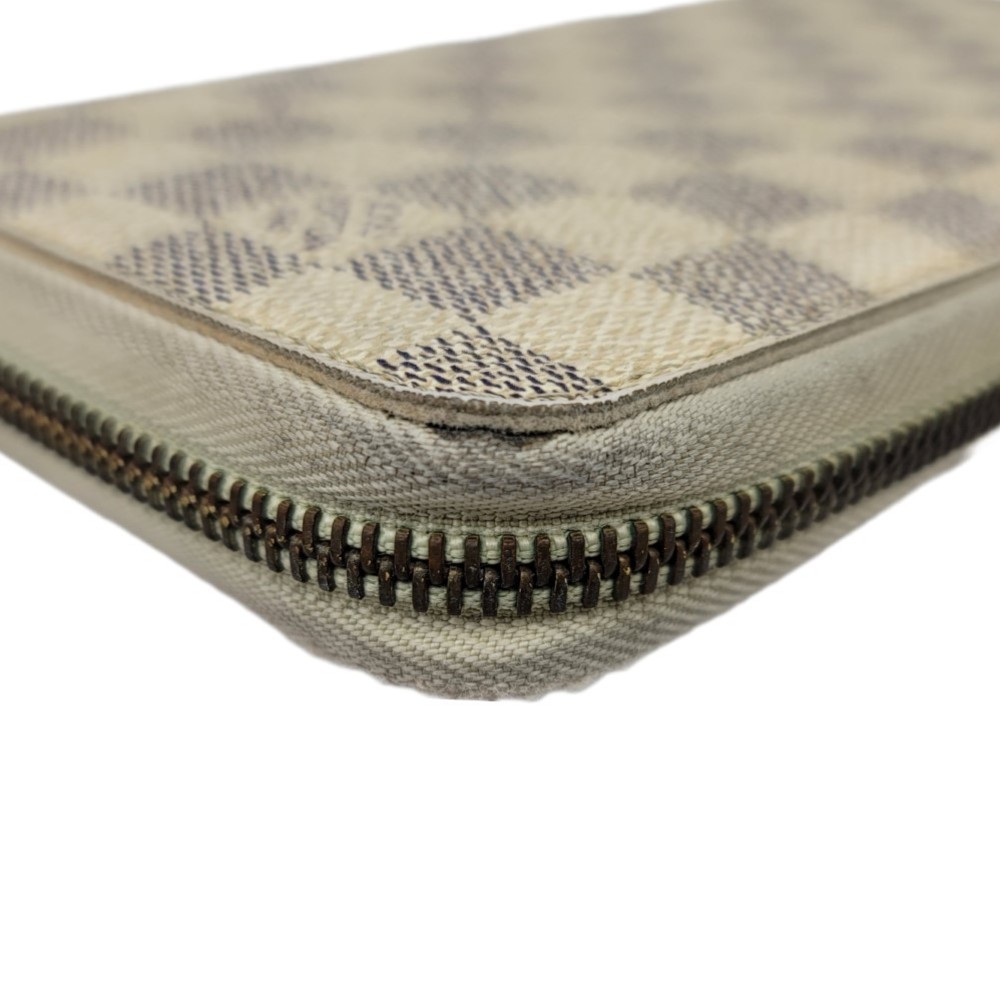 Louis Vuitton Damier Azur Pattern Coated Canvas Victorine Wallet - Neutrals  Wallets, Accessories - LOU818206