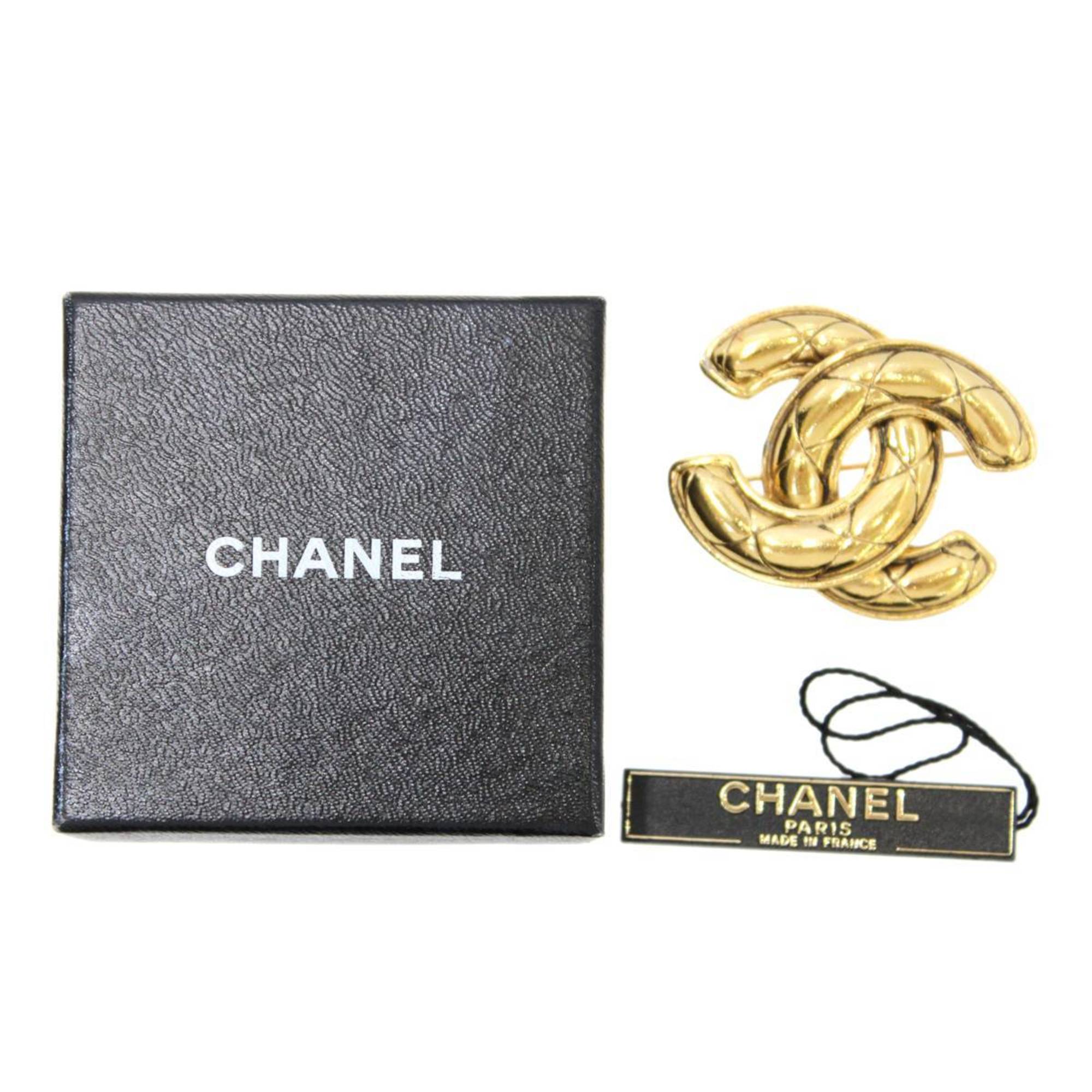 CHANEL Chanel here mark brooch gold exclusive box