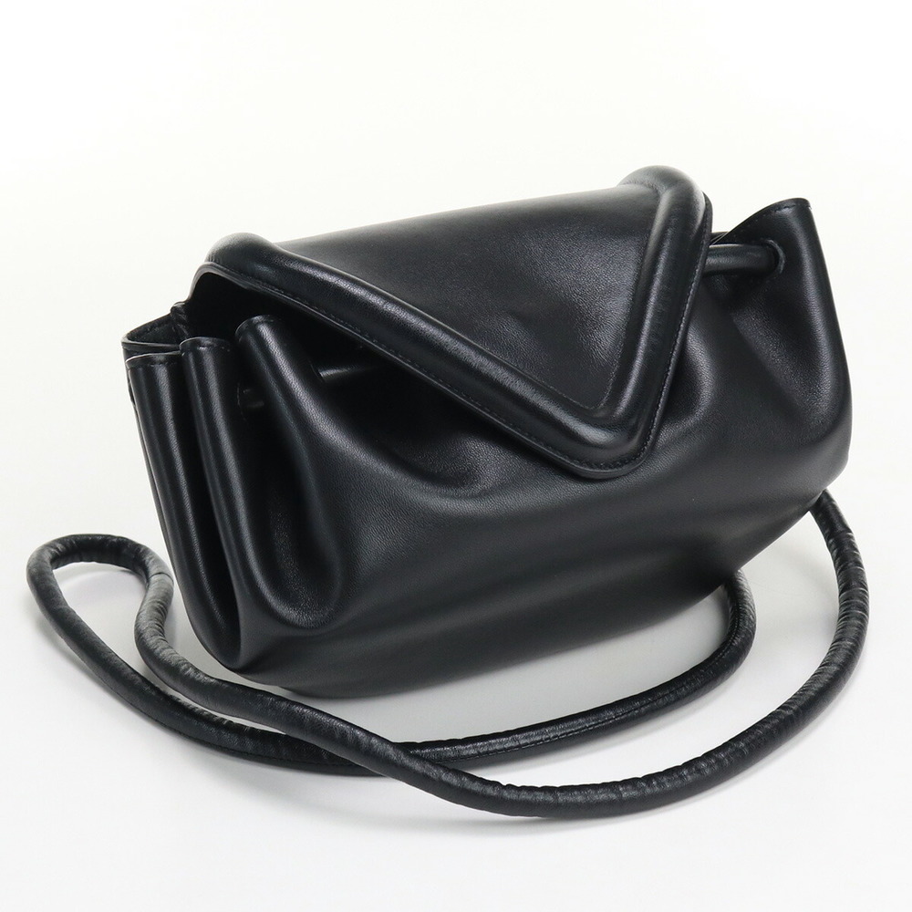 BOTTEGA VENETA Beak small leather shoulder bag