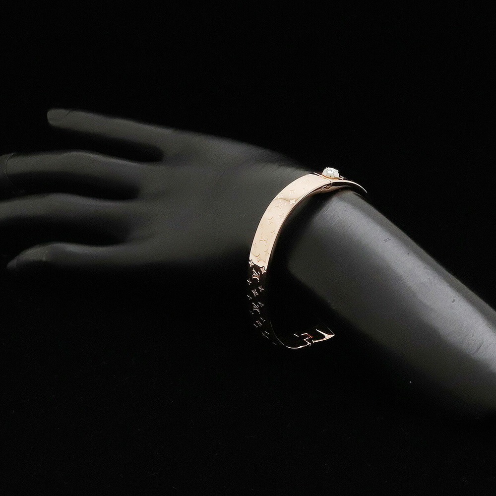 Louis Vuitton Nanogram Bracelet Gold Metal. Size M