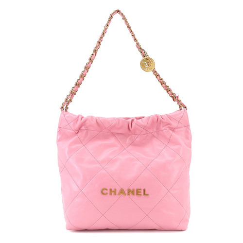 Shoulder Bag with the Chanel CHANEL 22 Small chain shoulder bag