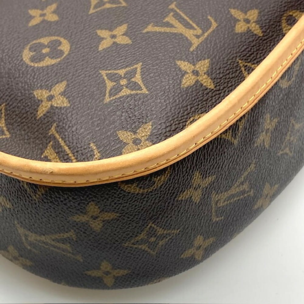 LOUIS VUITTON Louis Vuitton Menilmontant PM Monogram Shoulder Bag