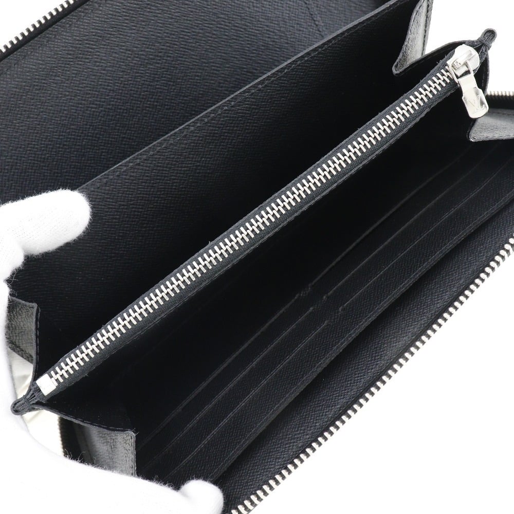 Louis Vuitton Zippy Wallet Epi Noir Black in Leather with Silver