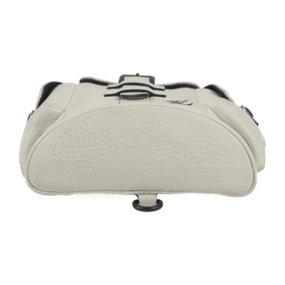 LOUIS VUITTON Louis Vuitton Christopher XS Shoulder Bag M58493 Taurillon  Leather Ivory Black Body