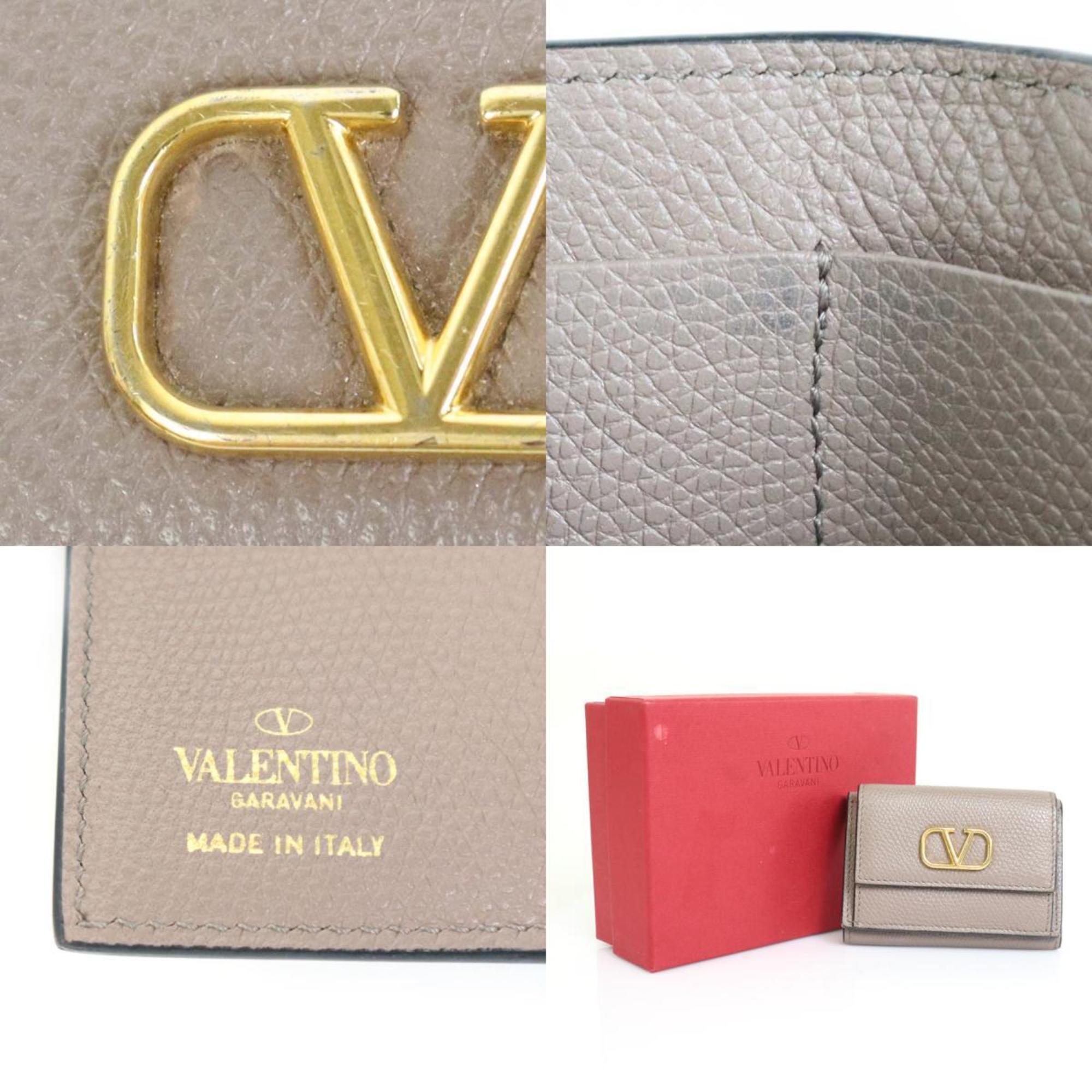 Valentino Garavani Trifold Wallet V Logo Leather Greige Unisex h29523f