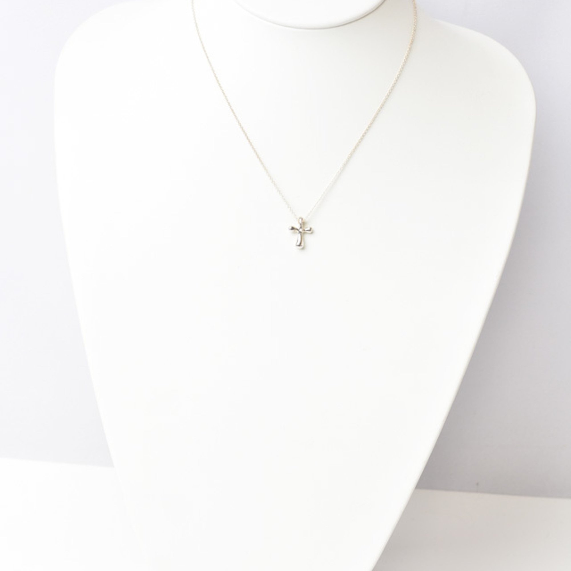 Tiffany necklace pendant silver TIFFANY&Co. Elsa Peretti cross motif