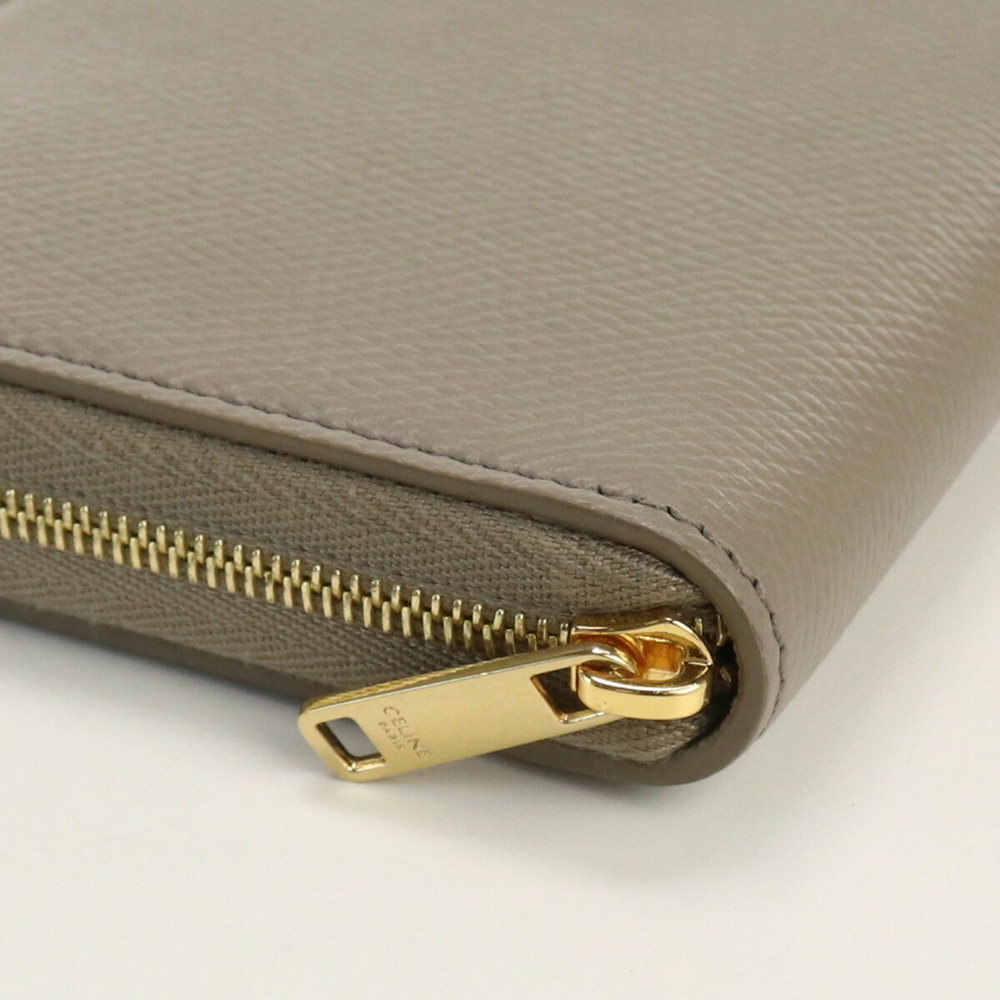 LARGE ZIPPED WALLET IN GRAINED CALFSKIN - E