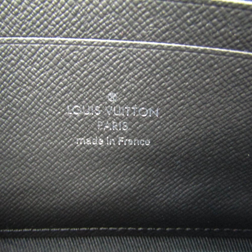 Louis Vuitton Discovery Pochette Monogram Eclipse PM Black in