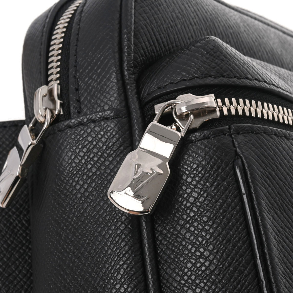 Louis Vuitton M33438 Taiga Leather Bum Bag Body Bag Black Color