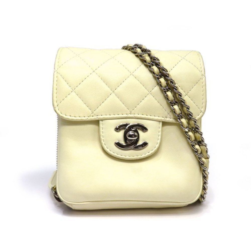 CHANEL Chanel matelasse turn lock chain shoulder bag pouch wallet white 16  series