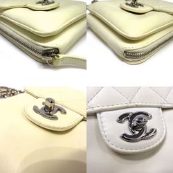 CHANEL Chanel matelasse turn lock chain shoulder bag pouch wallet white 16 series