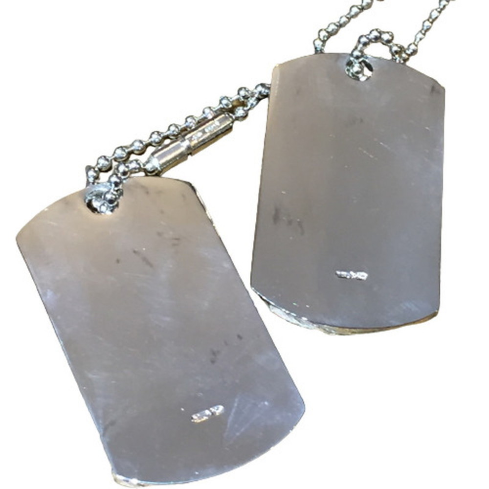 Men's Gucci Dog Tag Necklace in Sterling Silver