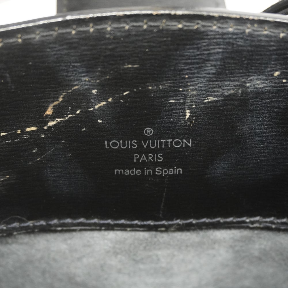 LOUIS VUITTON Epi Cluny Shoulder Bag Leather Noir Black M52252