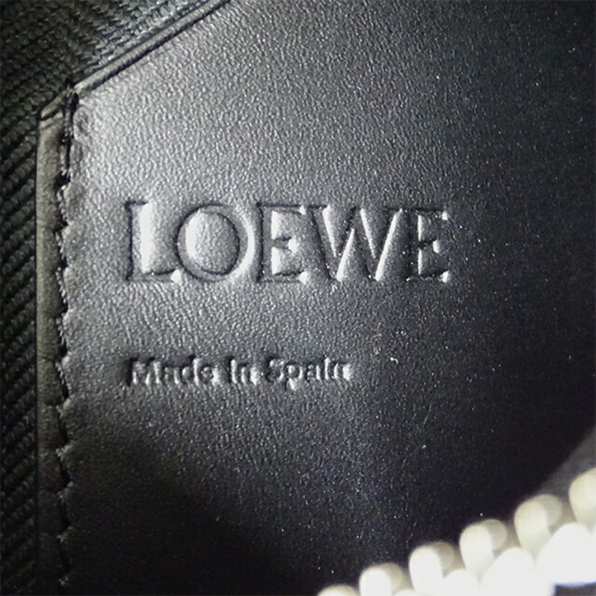 Loewe LOEWE Bag Men's Shoulder Leather Vertical T Pocket Dark Khaki Green Shape