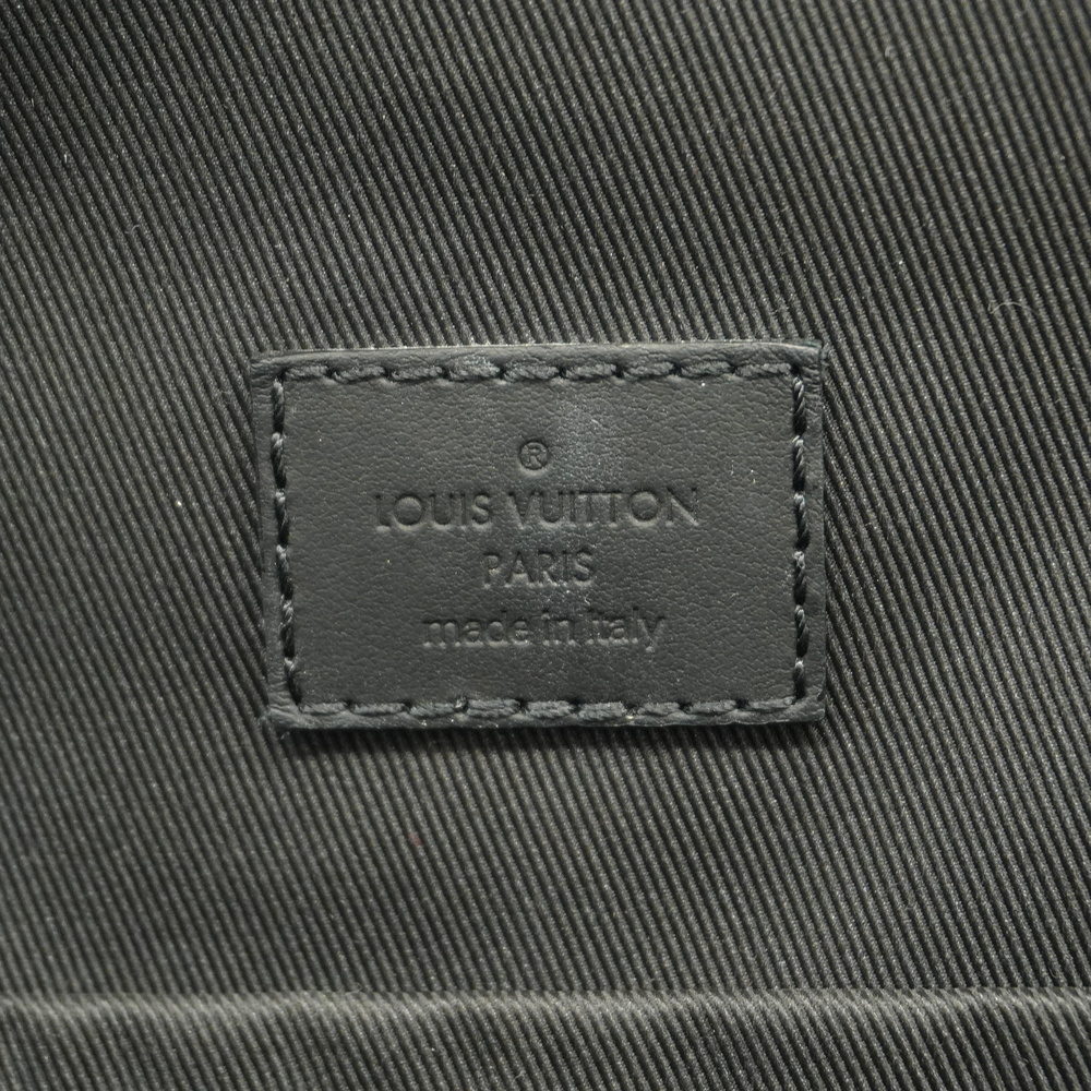 Auth Louis Vuitton Monogram Taurillon Dean Backpack Men's Noir
