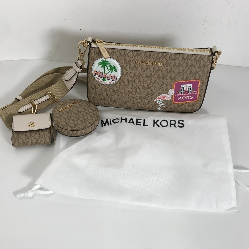 Michael Kors tech attach Xbody 3 in 1 bag  Bags, Brown leather shoulder bag,  Michael kors shoulder bag