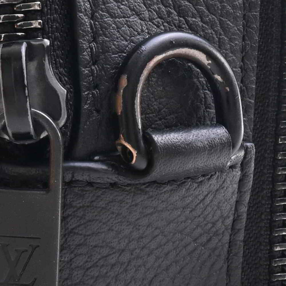 Bags Briefcases Louis Vuitton Louis Vuitton Alpha Wearable Monogram Men's Bag