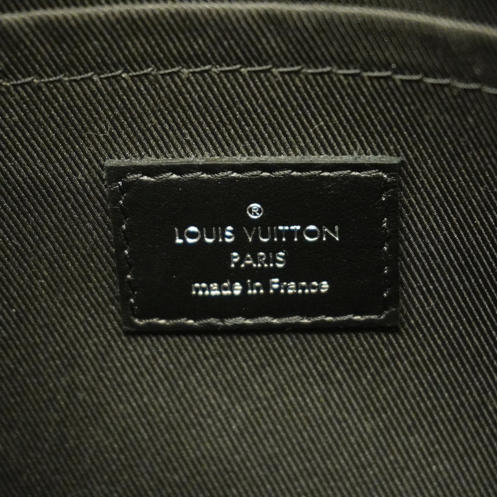 Auth Louis Vuitton Monogram Eclipse Steamer Messenger M45585 Men's