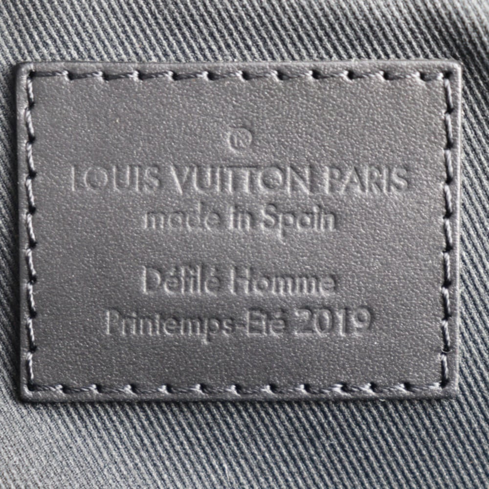 LOUIS VUITTON Louis Vuitton Utility Side Bag Shoulder M53298 Taurillon  Leather Black Orange Body Pouch | eLADY Globazone