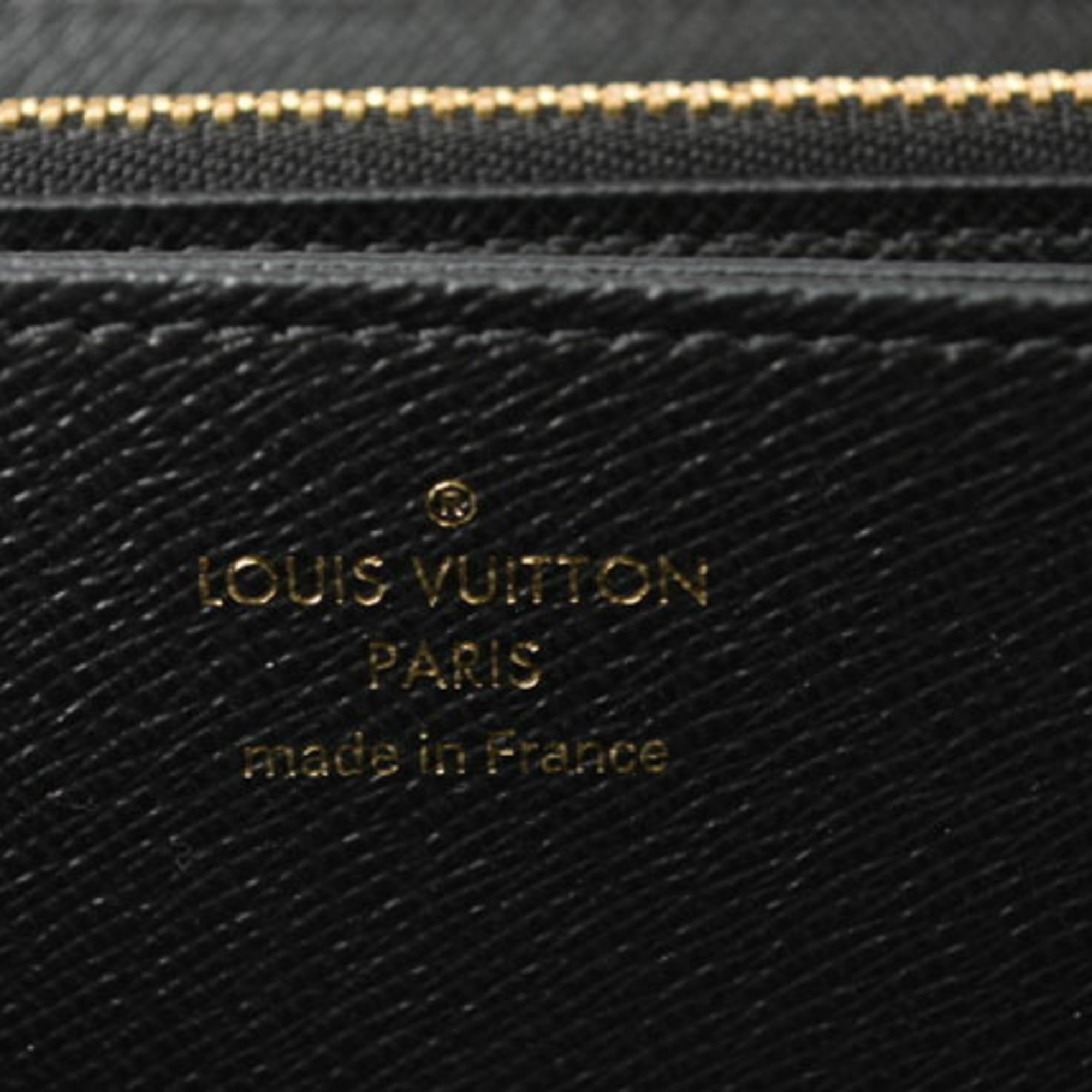 Louis Vuitton LOUIS VUITTON Long Wallet Zippy Monogram Giant Reverse M67687