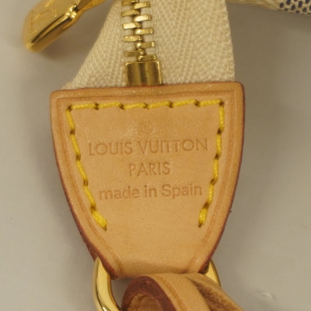 LOUIS VUITTON LOUIS VUITTON Pochette Accessoires pouch bag N41207 Damier  Azur canvas used LV N41207