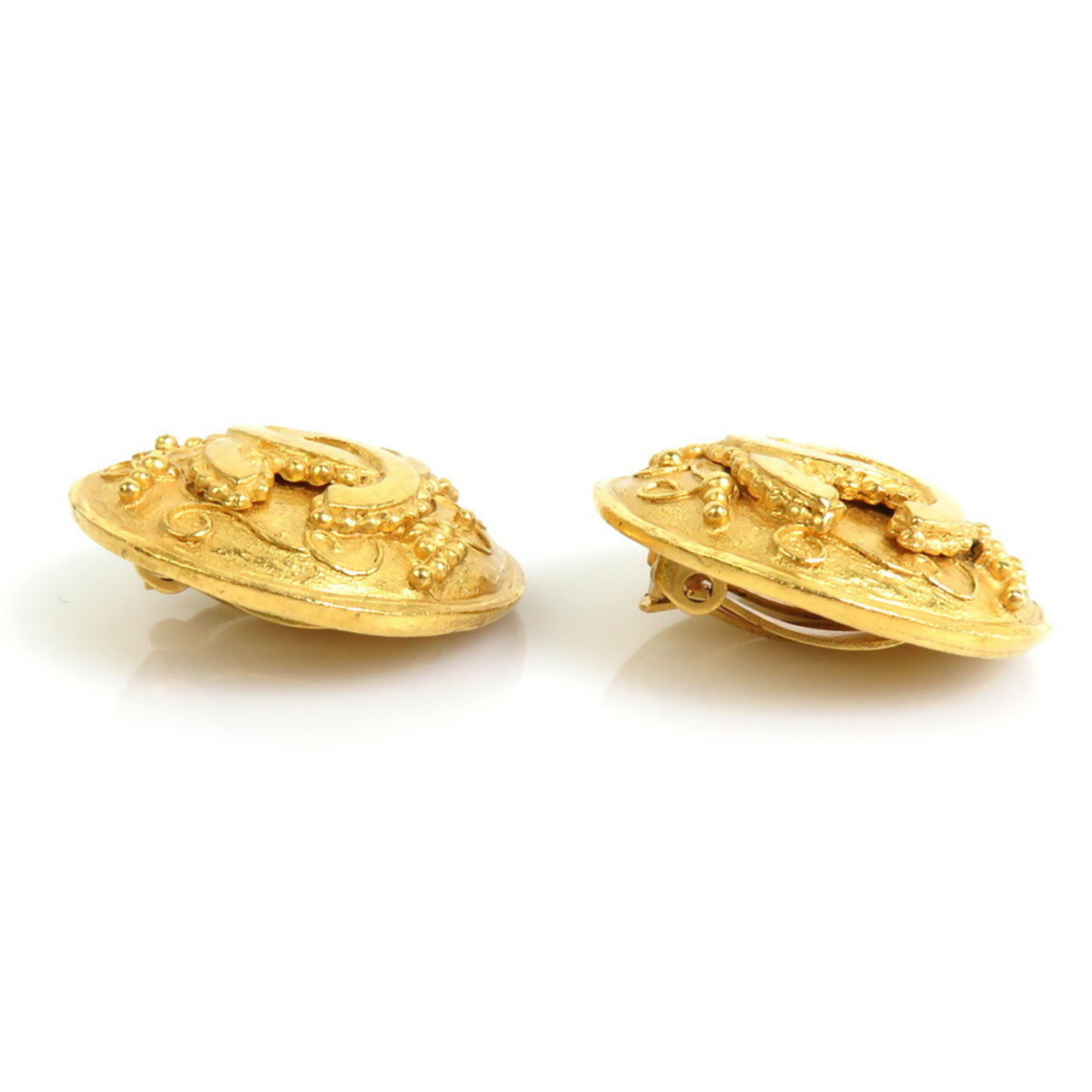 CHANEL earrings here mark metal gold ladies