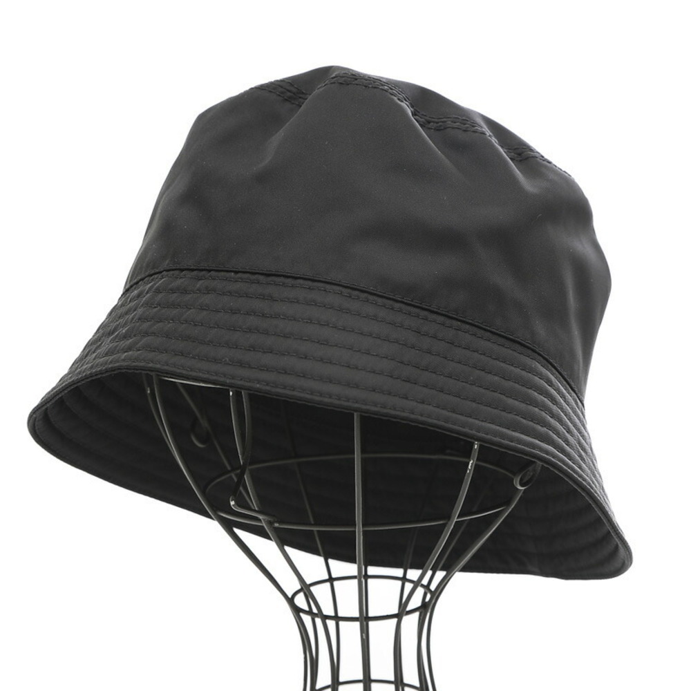 PRADA Nylon bucket hat (1HC137)