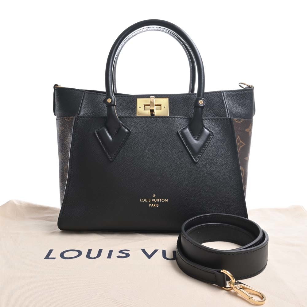 Louis Vuitton LOUIS VUITTON On My Side PM Fur Bag M58918 | eLADY Globazone