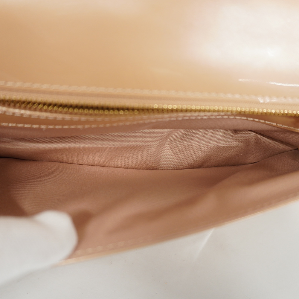Auth Louis Vuitton Vernis Pochette Sobie Women's Clutch Bag Rose