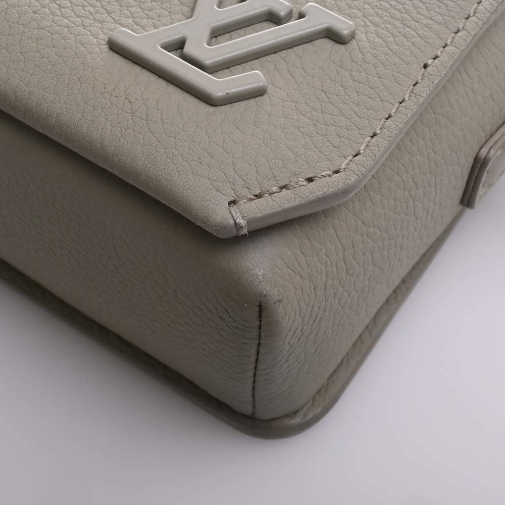 Louis Vuitton LV Sling Bag new Aerogram Khaki Leather ref.673719
