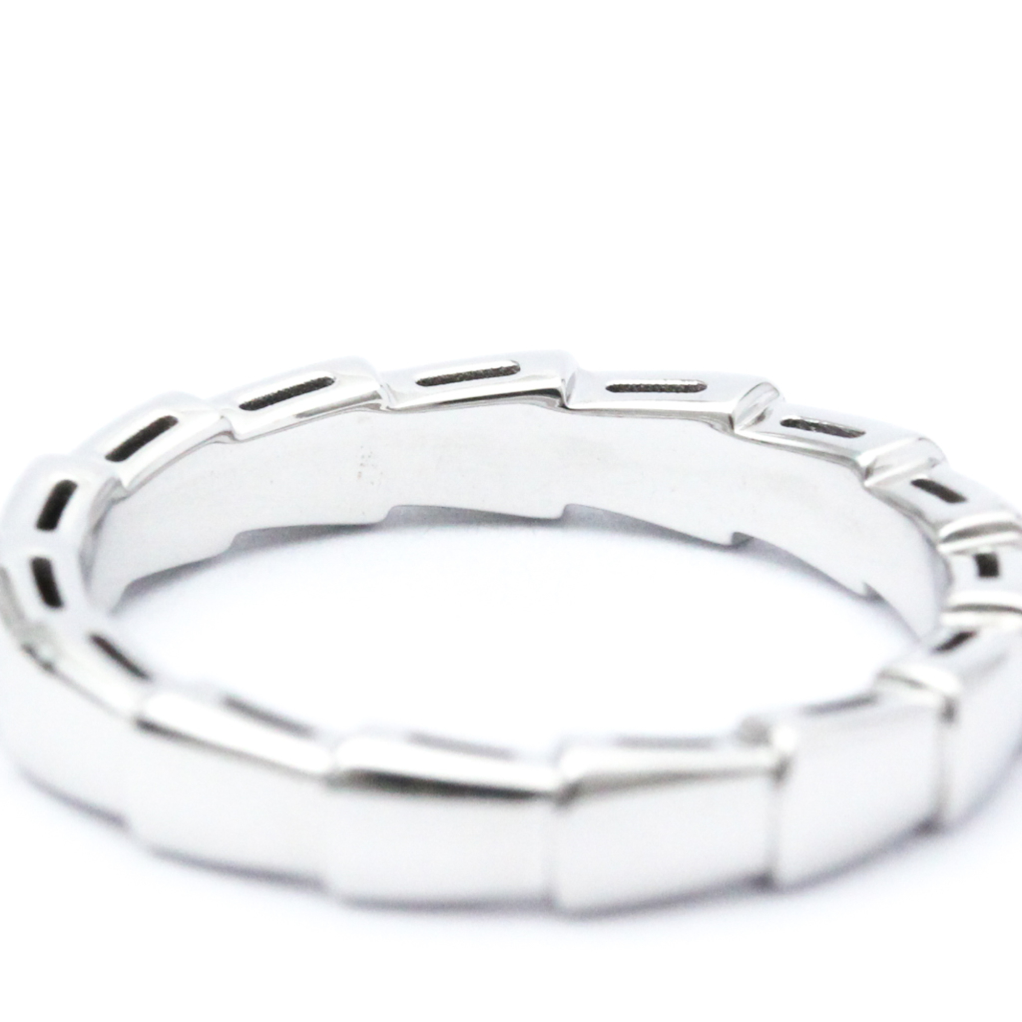 Bvlgari Serpenti Viper Ring 349686 White Gold (18K) Fashion No Stone Band Ring Silver