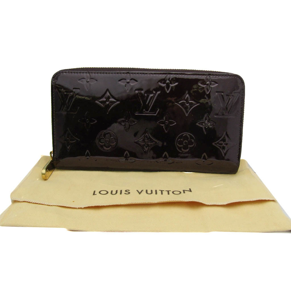 Louis Vuitton Wooster Vernis Crossbody Bag. DC: SR0989. Made in