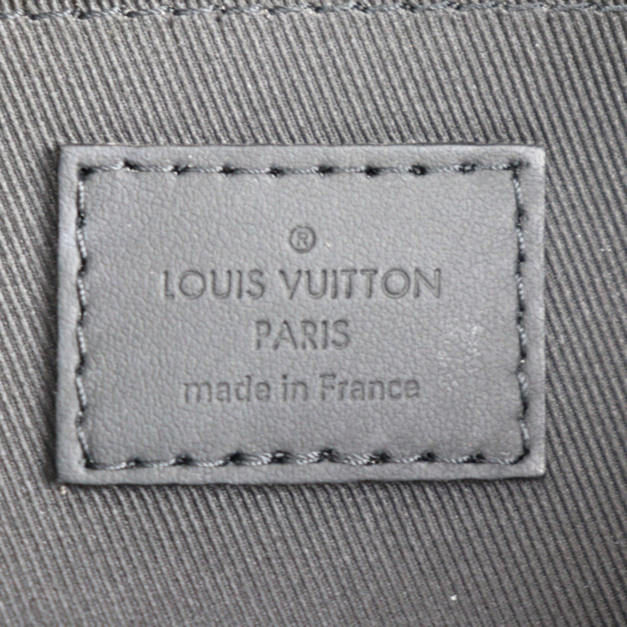 LOUIS VUITTON Monogram Porochon Shoulder Bag M59927 Taurillon Leather Gray x Yellow White Silver Hardware Coin Case Included Daybreak Vuitton