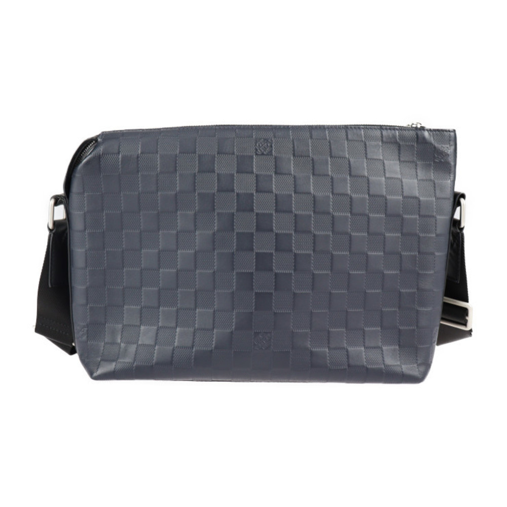 Black Louis Vuitton Damier Infini Discovery Messenger Crossbody Bag