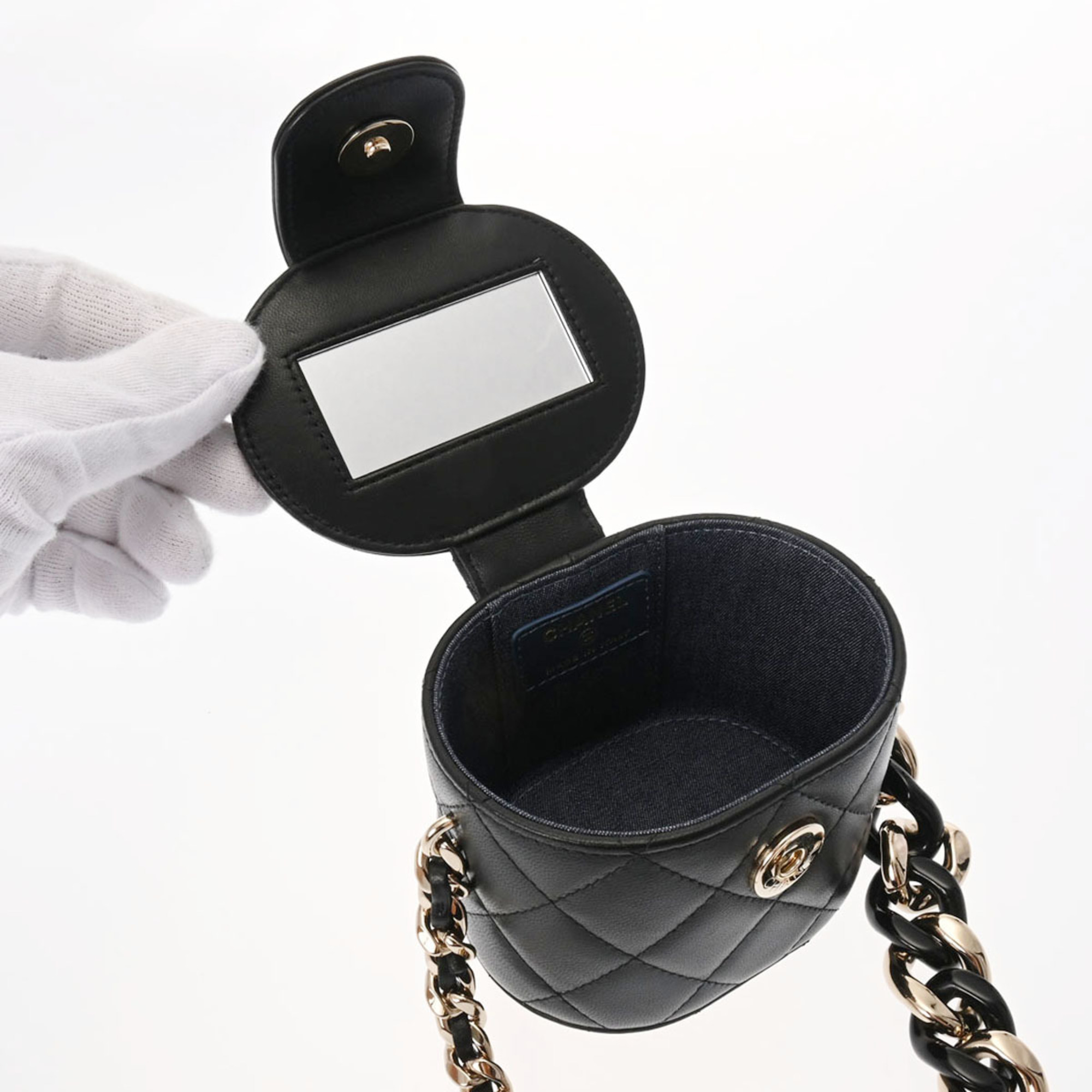 CHANEL Chanel Matelasse Vanity Chain Shoulder Black Women's Lambskin Bag