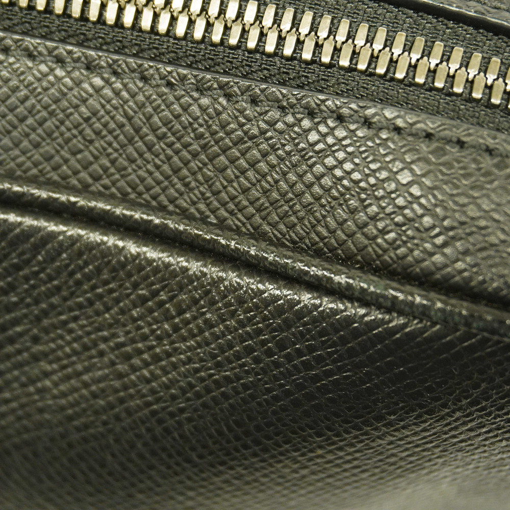 Louis Vuitton - Reporter PM Taiga Leather Messenger Ardoise