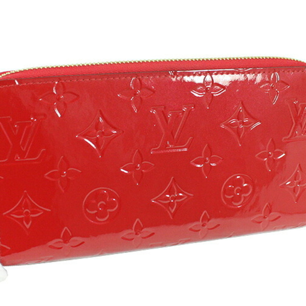 LOUIS VUITTON red leather zippered wallet - Red leather …