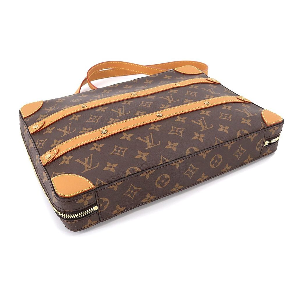 Louis Vuitton White Monogram Leather Legacy Soft Trunk Bag Louis