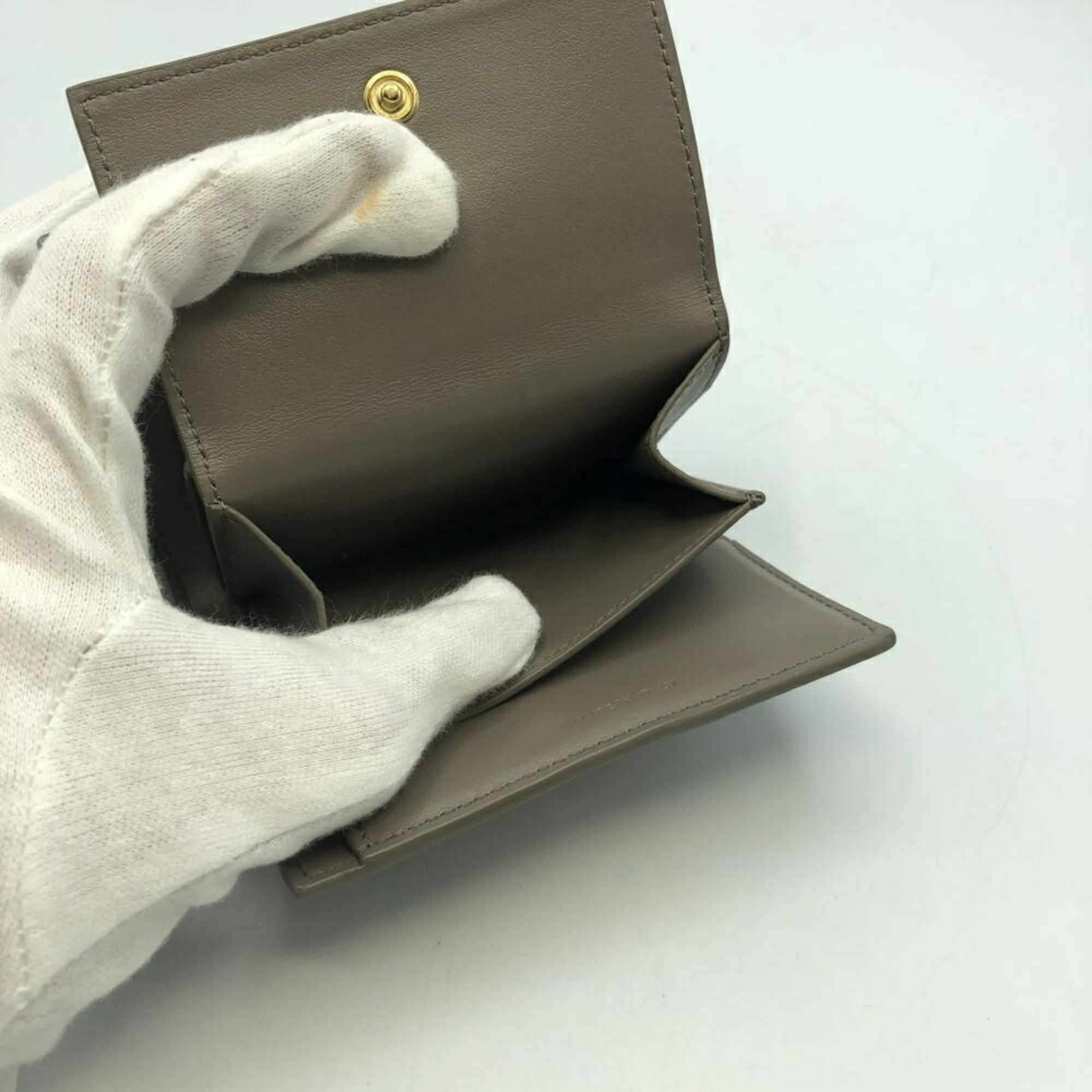 CELINE Small Strap Wallet Essential / Bicolor Grained Calfskin Pebble Mineral