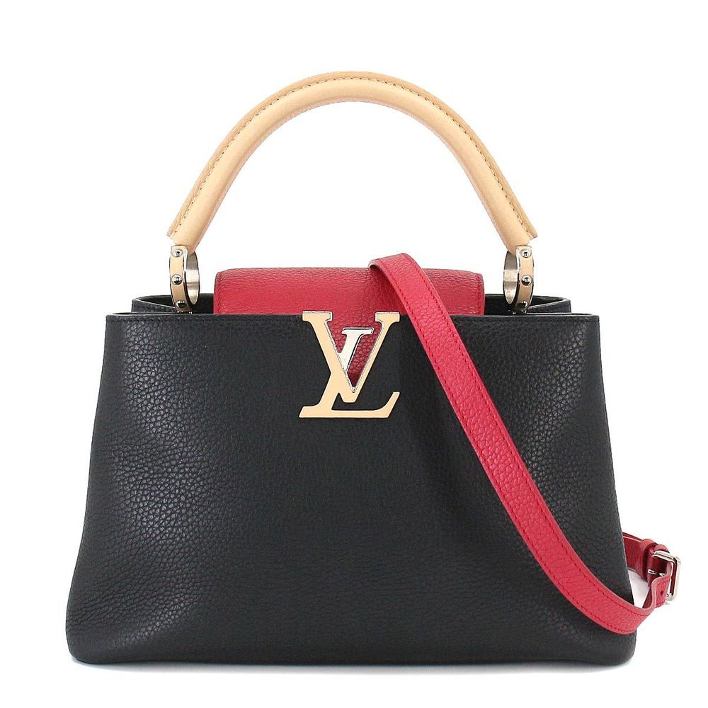 LOUIS VUITTON Louis Vuitton Capucines MM Bag in Black Taurillon