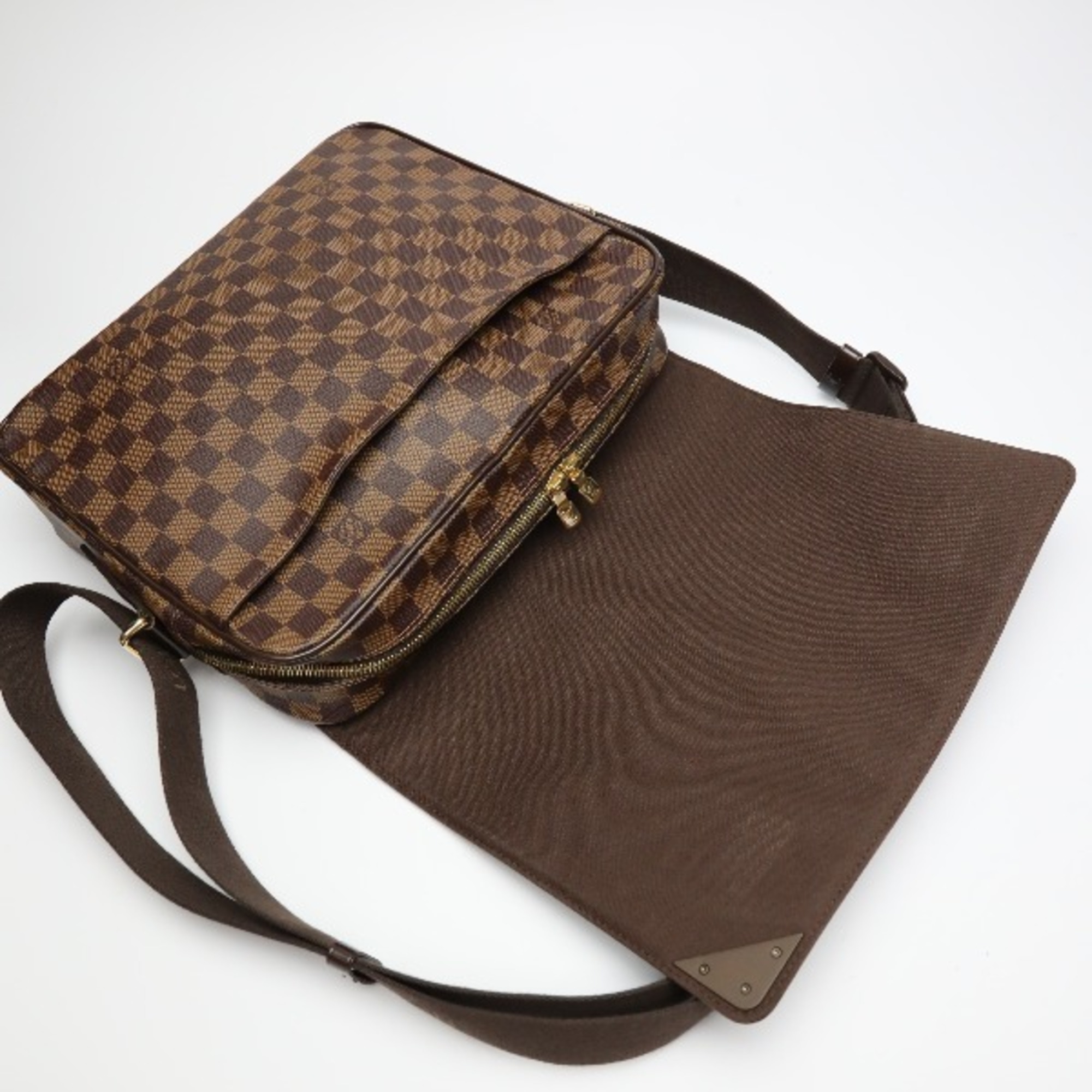 LOUIS VUITTON Shelton MM Damier Crossbody N41149 Louis Vuitton Brown Shoulder Bag LV