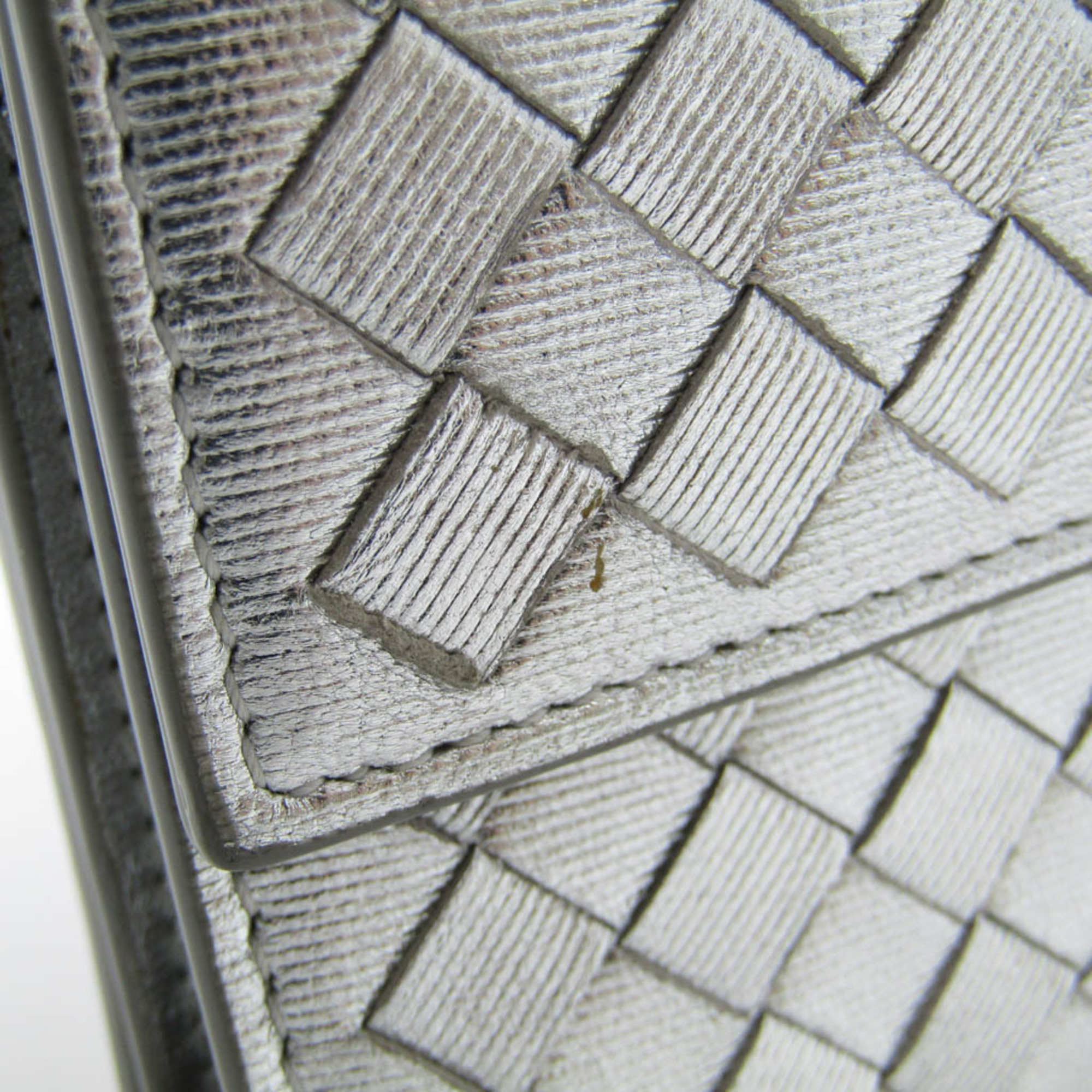 Bottega Veneta Intrecciato Women,Men Leather Long Wallet (bi-fold) Silver