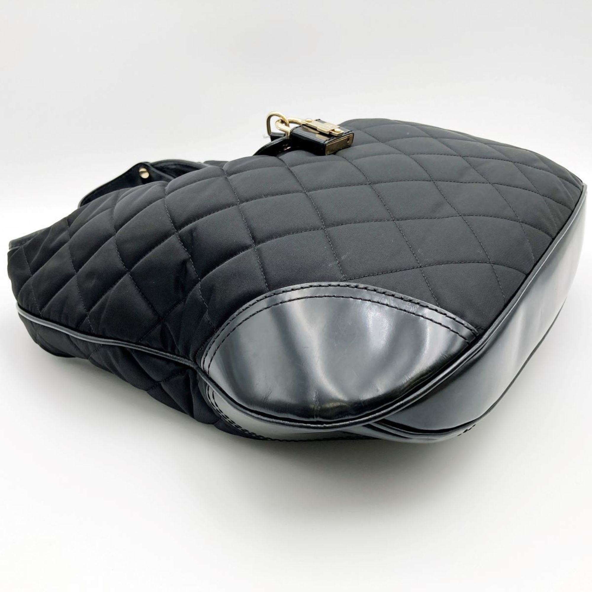 BURBERRY Shoulder Bag Hobo Quilted Black Nylon Leather Ladies
