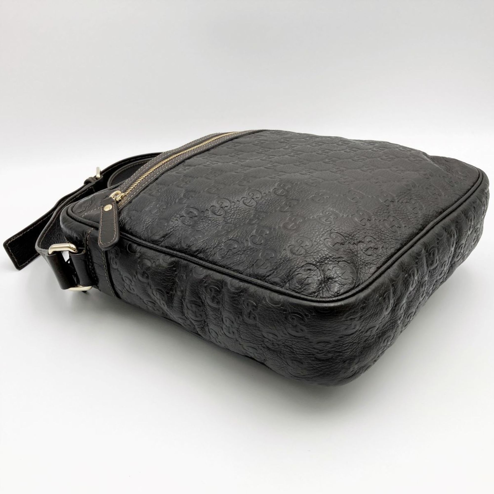 GUCCI GG Pattern Striped Shoulder Bag Crossbody Dark Brown Leather Men's Women's Fashion 201448