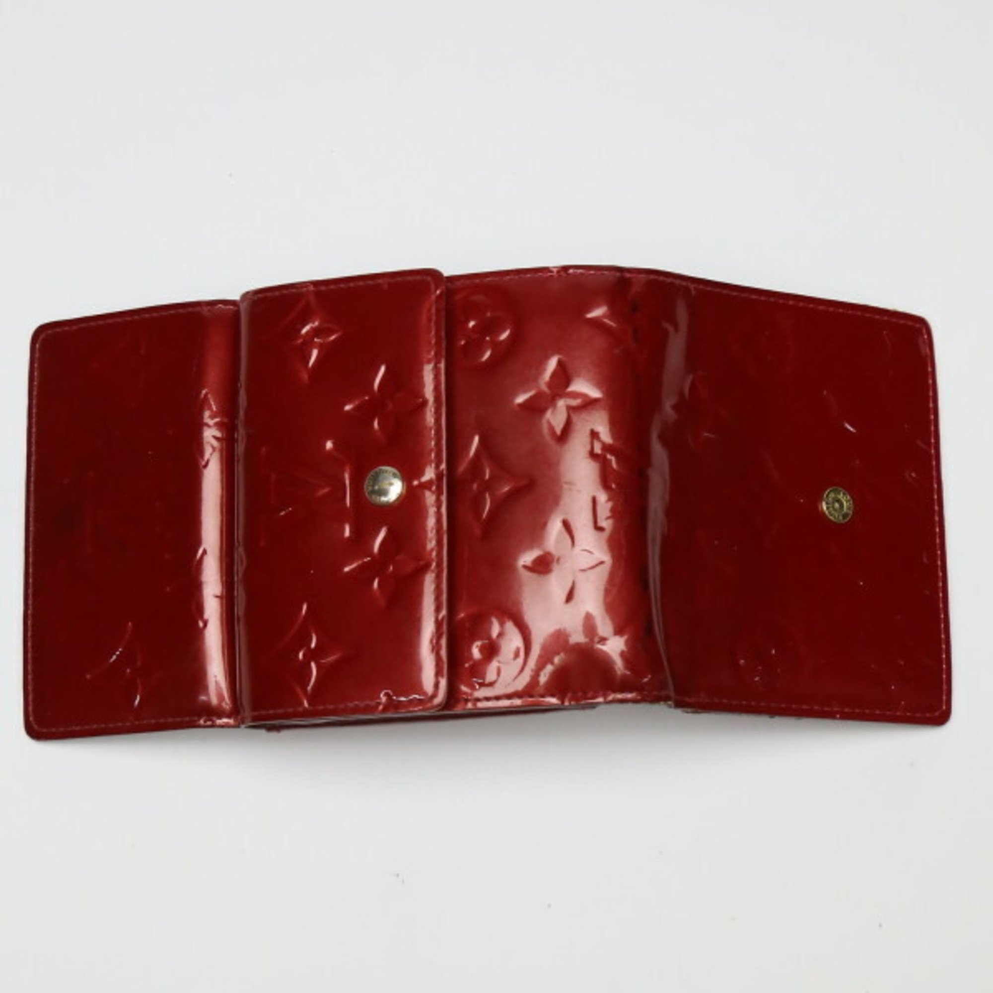 LOUIS VUITTON With card pocket Vernis W hook Pomme d'Amour M93576 Louis Vuitton Rouge bifold wallet LV