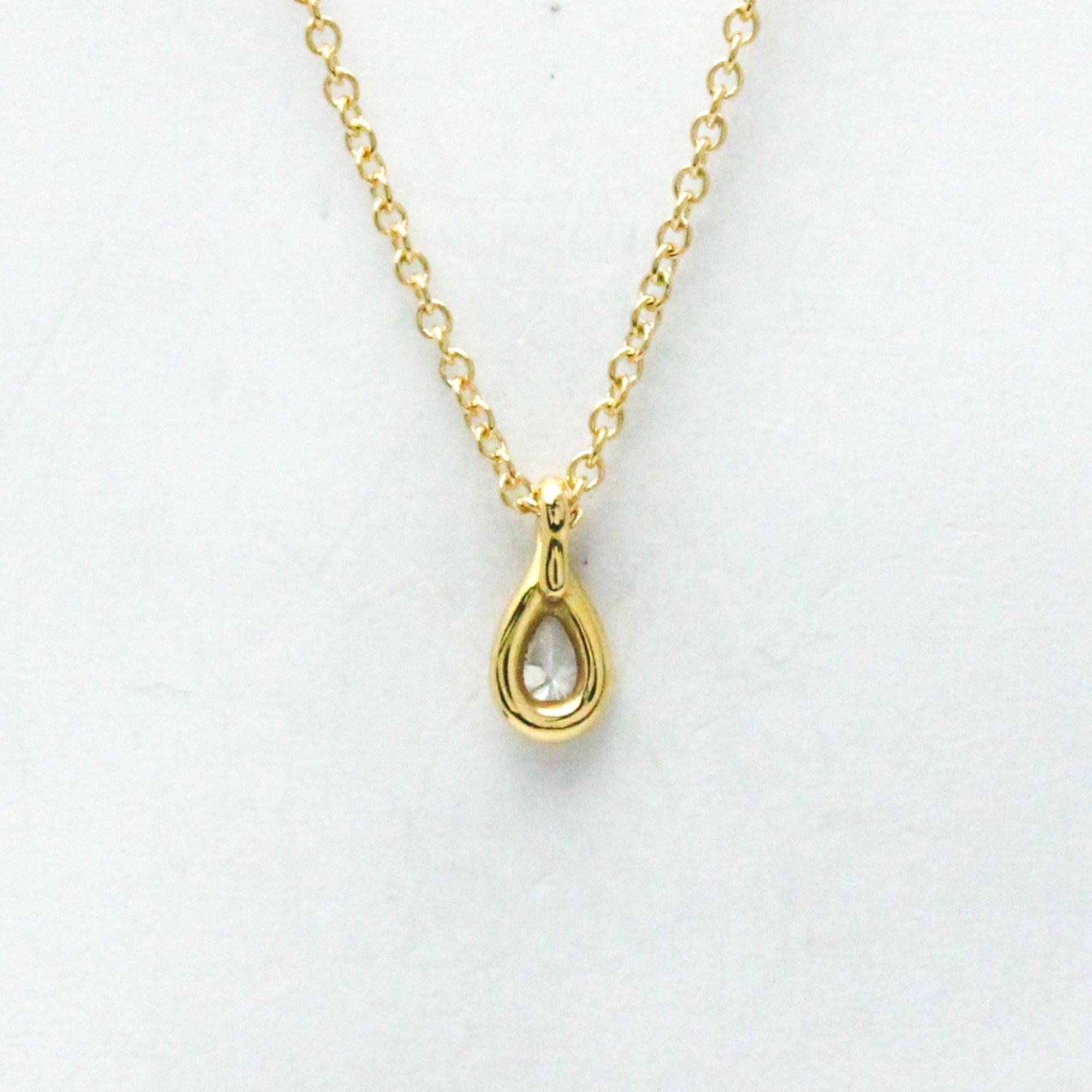 Tiffany Diamond By The Yard Pear Shape Necklace Yellow Gold (18K) Diamond Men,Women Fashion Pendant Necklace (Gold)