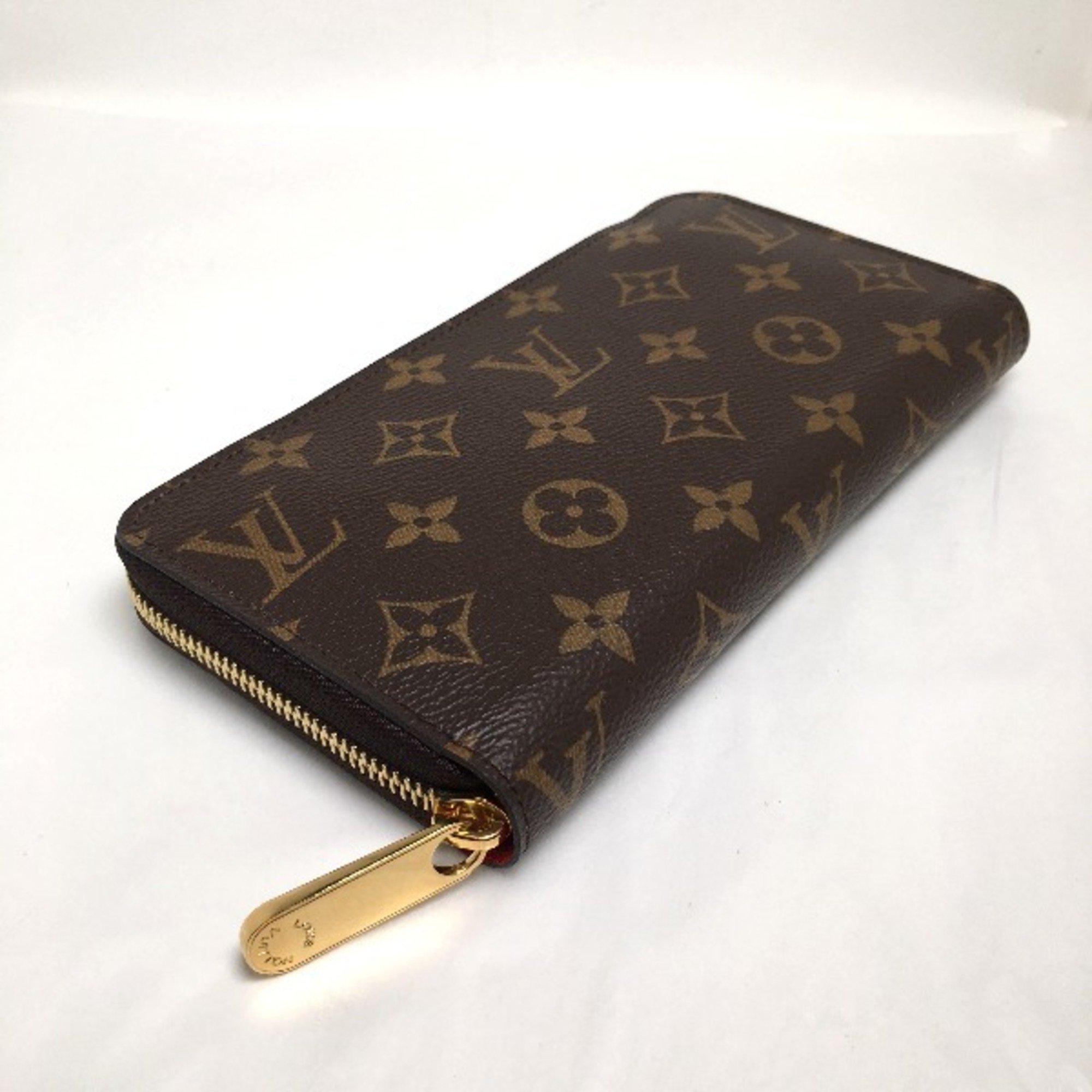 LOUIS VUITTON Round Zipper Monogram Zippy Wallet M41896 Louis Vuitton Coquelicot Long LV