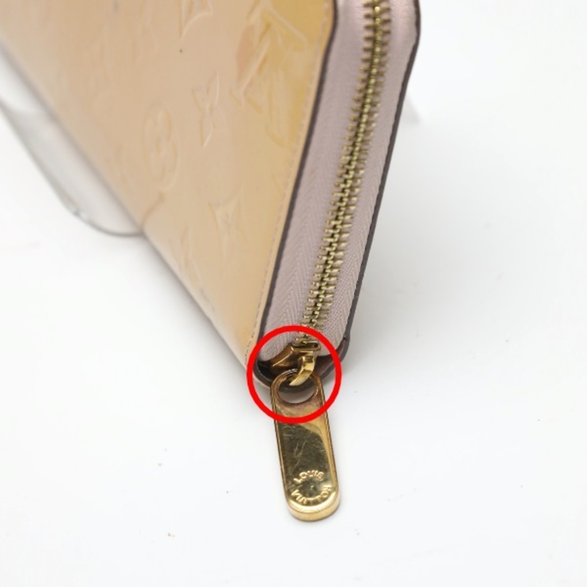 LOUIS VUITTON Round Zipper Vernis Zippy Wallet M90076 Louis Vuitton Rose Angelique Long LV